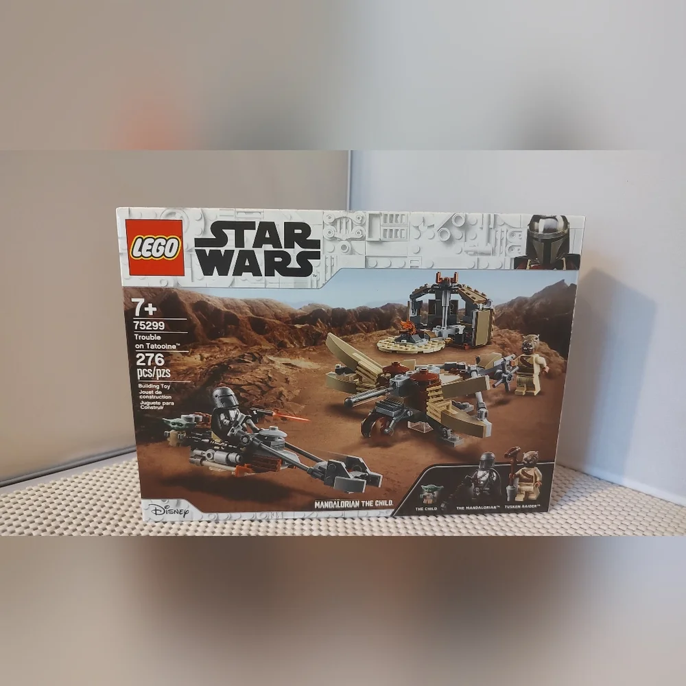 Lego Star Wars 75299 Trouble on Tatooine the Mandalorian The Child NWT Building